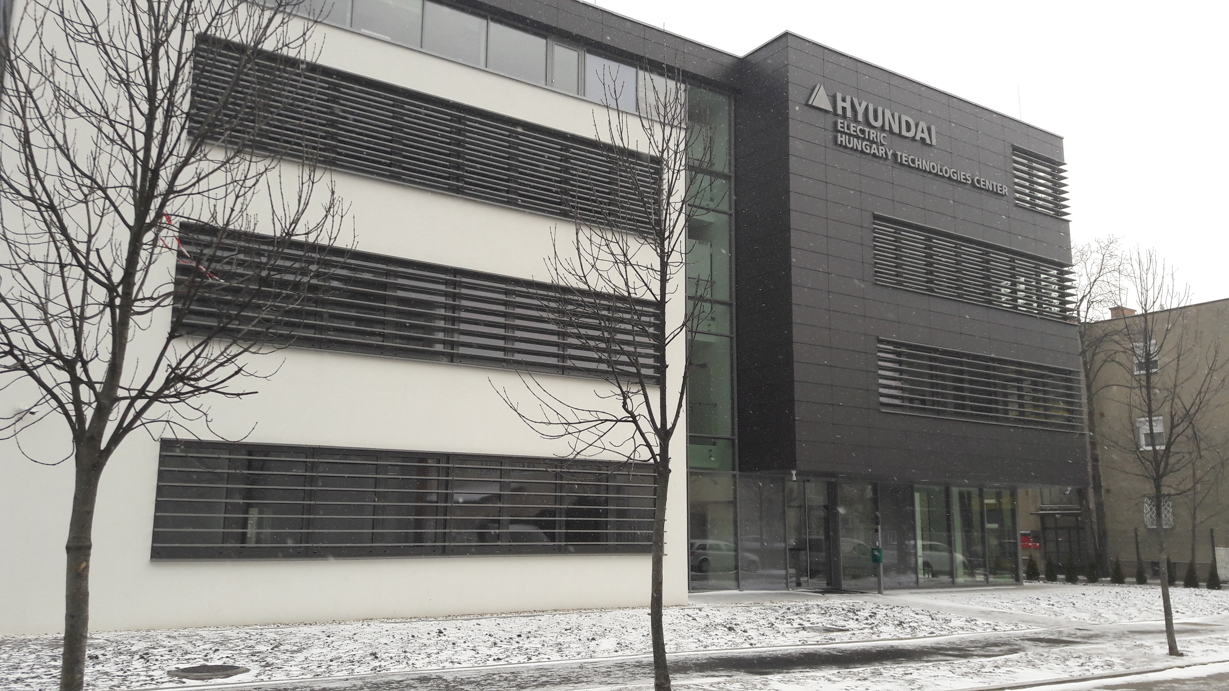 Fennmarad si s p t si Enged ly Pesten